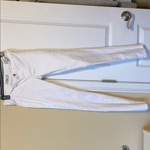 White hollister jeans